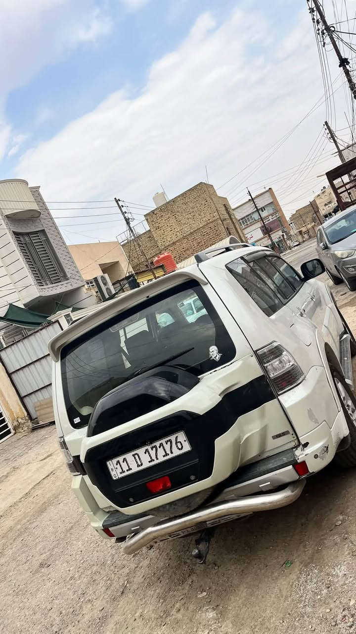 باجيرو • ٢٠٠٩ • مكينة ٣٠٠٠