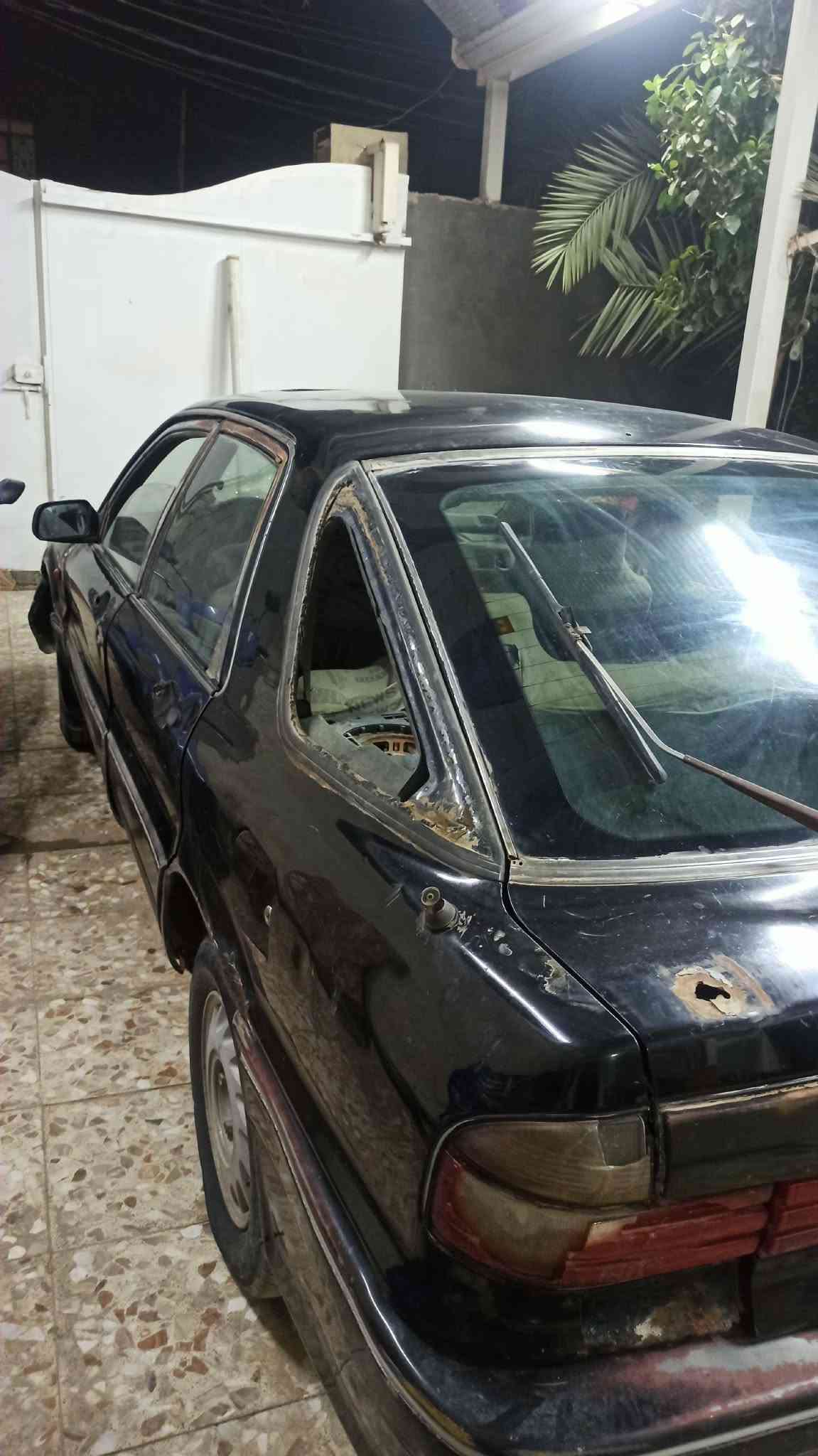 للبيع ميتسوبوشي كلانت  السيارة شغاله السعر (14$)مكينه وكير عادي نظيف وتخم تاير بس تحتاج ترتيبات  باسمنا رقم نجف ومكانهه نجف 
***********
