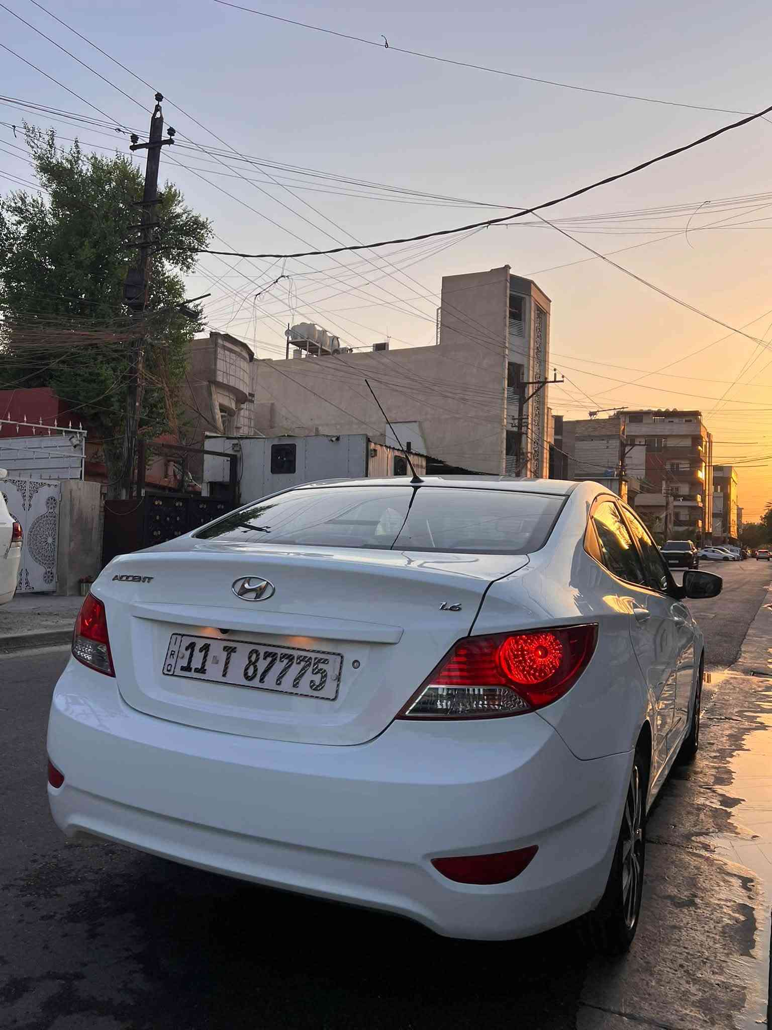 سلام عليكم اكسنت 2015 خليجي كامله بدون نقص تخم تاير باتري جديد كير مكينه تبريد ثلج مكينه 1600 دوش رقم بغداد بسمي شاشه كامره تحكمات اشاير بالمري السياره بيه قطعتين صبغ بدون دواخل السعر 96$ وبيه مجال بسيط مكان السياره المنصور 

‭***********‬
