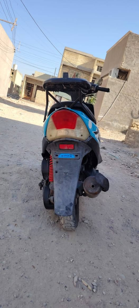 السلام عليكم دراجة ماكس عدلة محرك لا تنقيص ولاتبخير مكفول نقص باتري كهربائيات شغالة سعرهة 350 مكانهة بغداد الامين ***********

