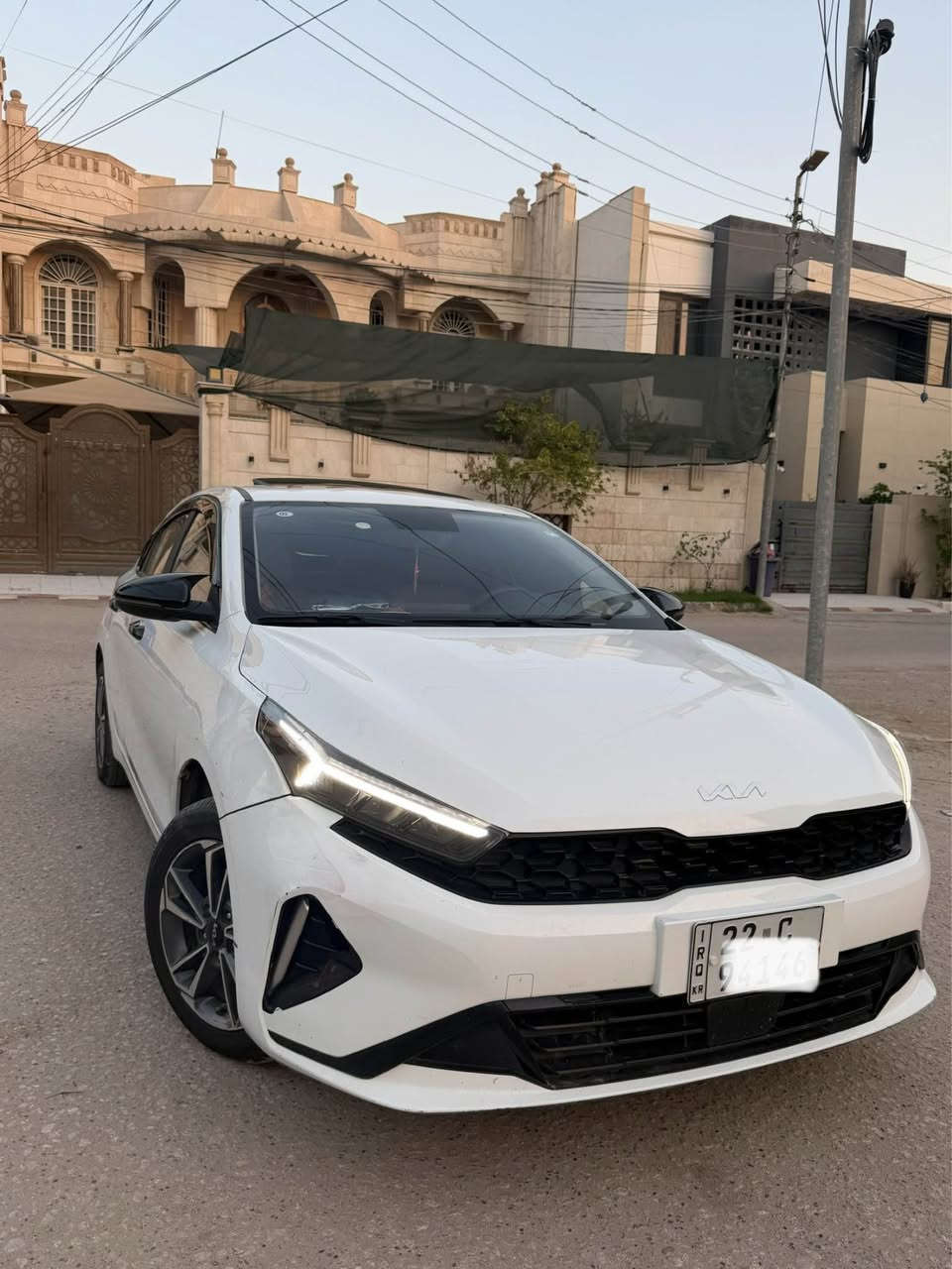 السلام عليكم
كيا سيراتو k3 خليجي
مديل 22
ماشيه 59 الف كيلو
رقم اربيل تحويل مباشر شرط
المواصفات فول
فتحه شقف 
بصمه ابواب
تحكم جهتين
بصمه تشغيل 
لد امامي خلفي
اشاره بالمري 
قطعتين تبريد
مكينه دوش 1600 دبل نوزل
ويلكب اكروم17 مع تخم تاير 
سياره بيه صبغ قطعين ونص تقريبا  ولباقي مكفول من صبغ السونار مرفق مع الصور
مكينه كير مكفولات بدون فتح
السعر 117 وبيه مجال بسيط
مكاني بابل *********** حلة, بابل
