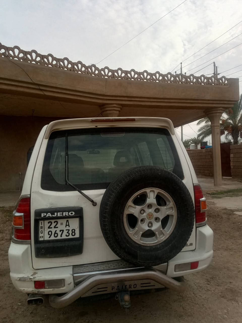 ميتسوبيشي باجيرو • ٢٠٠٢ • عنكبوت