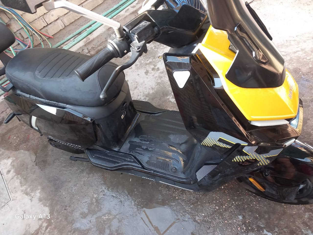 دراجه الريان fx 2026
مشتريها شهر الرابع بعدها زيرو
ملف ١٥٠٠ واط نحاس
٧ بطاريات 
الدراجه بعدها داخل الضمان 
سعرها ٨٥٠ و بيها نجال بسيط
مكانها الامين 
للاستفسار ***********
