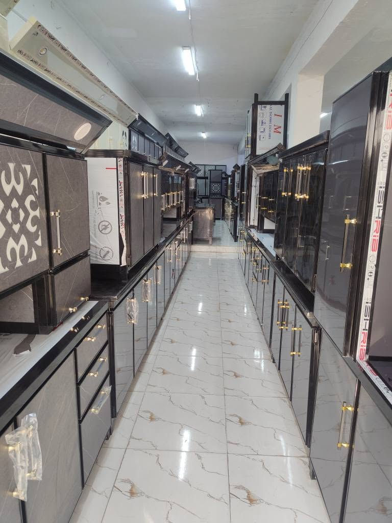 كاونترات المنيوم جديد 
العنوان موصل الجانب الأيمن شارع النبي شيت معرض الإمارات *********** 
*********** واتساب موصل, نينوى
