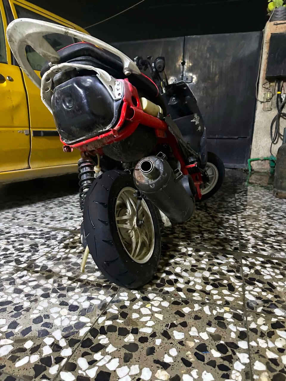 ماكس عدله مال لعب مرتبه
كامله اوراق 
مكينه بلادي 
عنواني بغداد المعامل الباويه 
رقمي: 770 020 8423
