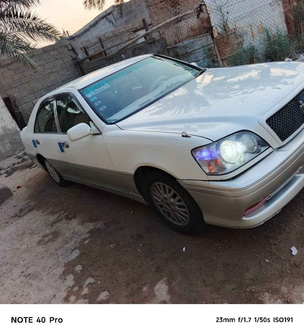 ملكه • ٢٠٠٠ • رقم بصره