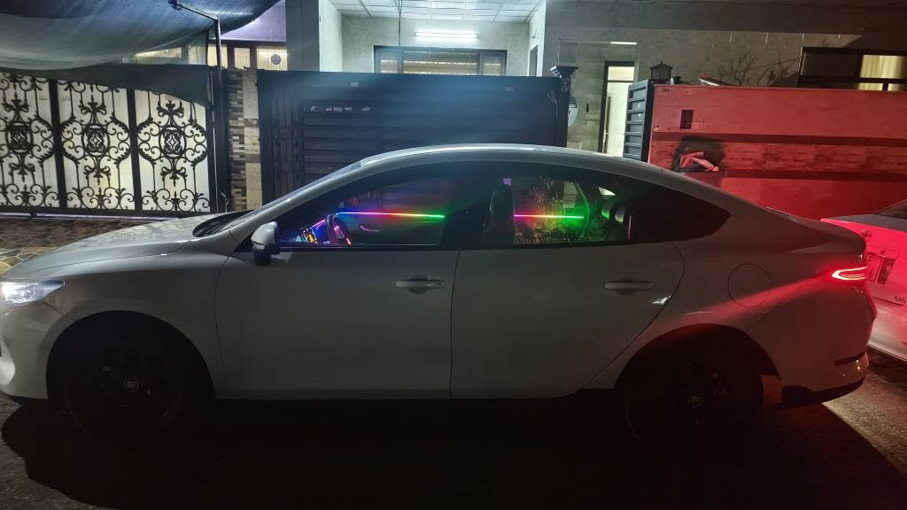 کوین  پڵەس  بی وای دی     مۆدیل 2025       23هەزار  رۆیشتووە     دوو پارچەی هەیەتی    دەرگای پشتەوە لەی سەیاق  چەملاخی پشتەوە    لەی سەیاق    یەک بست  جەملاخی پیشەوەی تەتحدیلە   ئیرباگەکانی هەموو تەقیوە  چاک کراوەتەوە وەک شەریکە    سعری 117وەرەقەو  یەک تۆز مەعاملە   سەیارە  هی من نیە   گەر موشتەری   پیوەندی بەو ژمارەیەوە بکە  وەتس ئاپیشی لەسەرە   *********** أربيل, العراق
