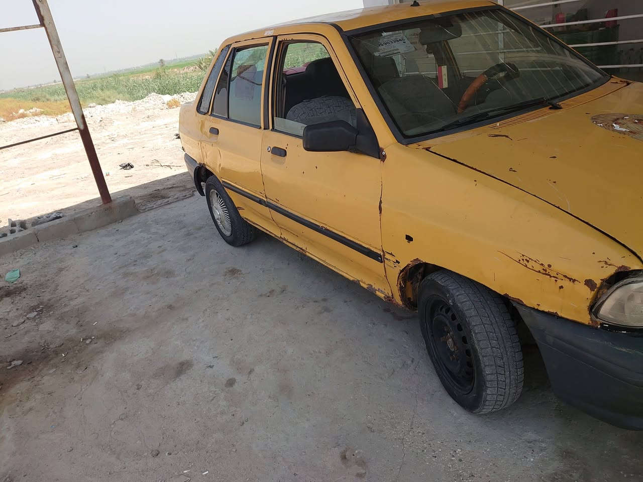 سياره للبيع مديل 2012 سياره شغاله
رااعيه ماواصل سعر 950 وبيه مجال 
***********
