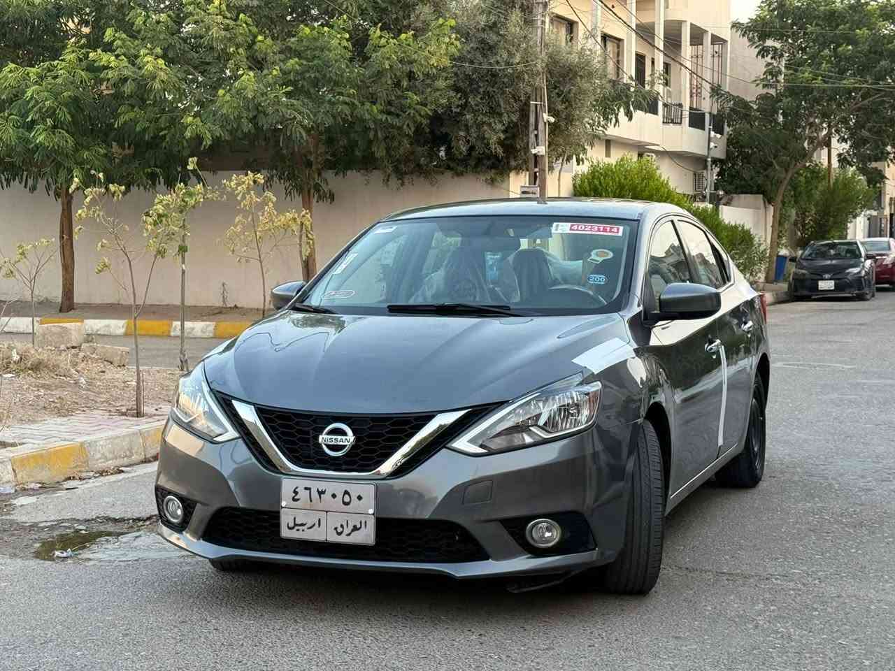 السلام عليكم للبيع فقط نقد وتفاصيلها وسونار منزلها مع صور مكاني كركوك ***********فقط اتصال 
نيسان سنترا وارد أمريكي فئة SV 2017 لون نفطي محرك1800 كير محرك تبريد صدر تخم تايرات كله بشرط سنويه منتهي تحويل فقط شرط سياره مكفوله من صبغ وتبديل فقط ملاحظات بارد مواصفات معروفه نيكل وتحكم ومري كهرباء بصمه الخ سعر95مجال بسيط بيع سريع كركوك, العراق
