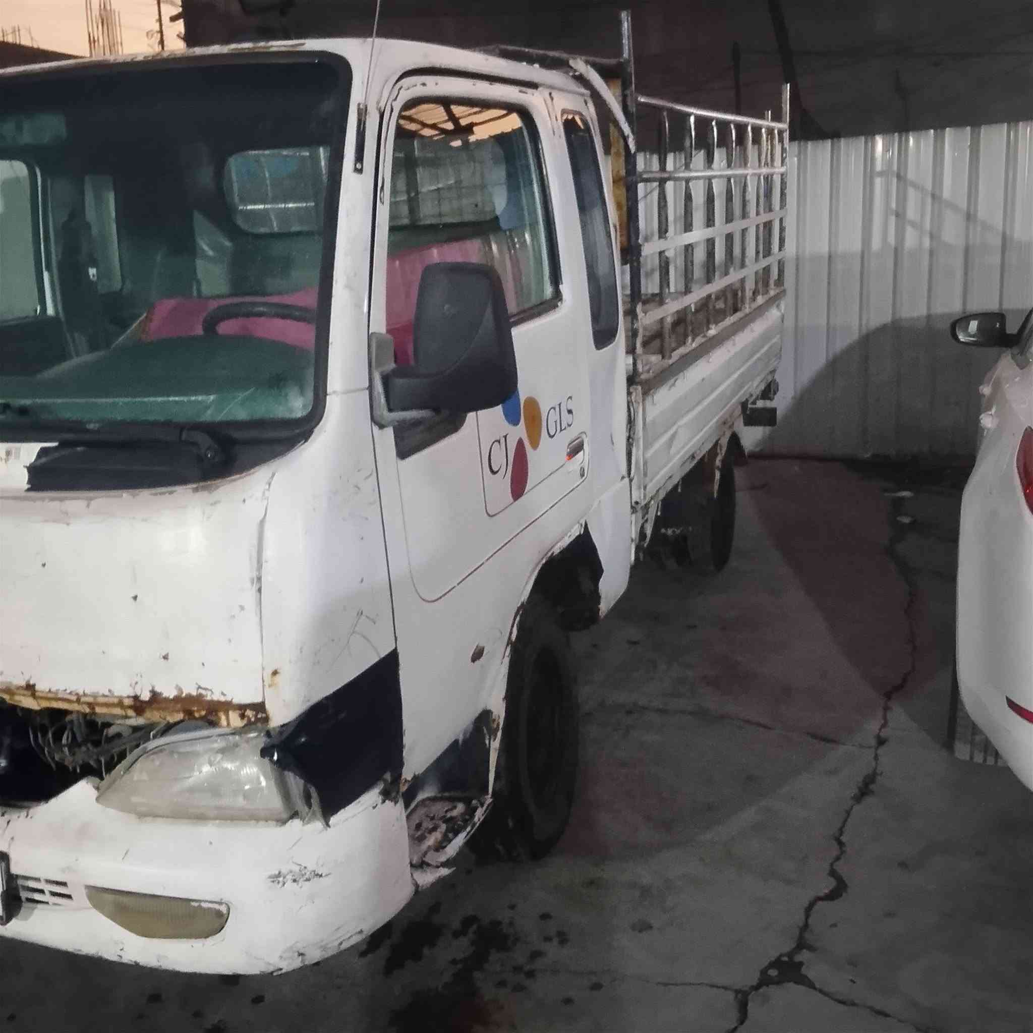 سلام عليكم كيا سامسونك مكينة وكير مكفولات شاصي مكفول
موديل 2002سيارة كاملة بس كهربائيات يرادلها ترتيب رقم نكليزي مكان بغداد بوب الشام سعر 30 ورقة وبيها مجال بسيط ***********
