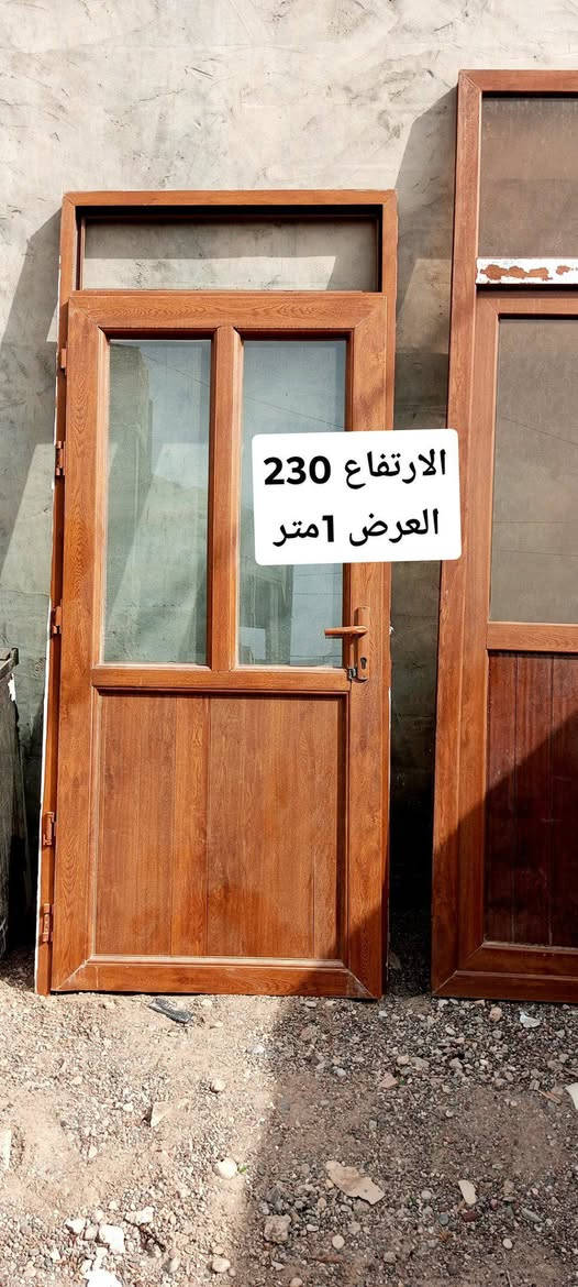 ابواب بلاستيك • مقاسات ٢م-٢٦٠سم • عرض ٩٠سم