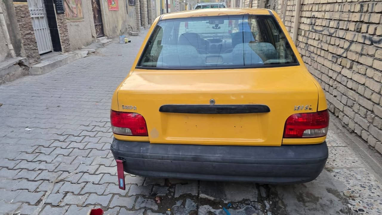السلام عليكم سايبه ١٢ رقم احمر عليها غرامات ٨٠٠ الف على المشتري راعيها موجود مايطلب عليها السعر تبريد شغاله السياره كدامك تجي تشوفها العنوان بغداد مدينة الصدر ‏‪***********‬‏ تفاصيل اكثر اتصل وتدلل
