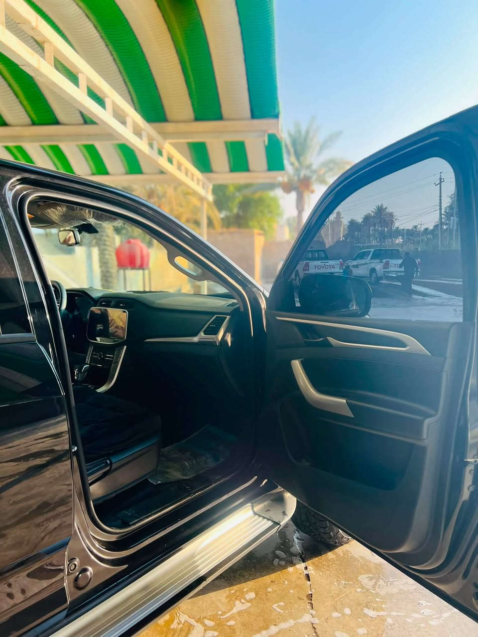 السلام عليكم سياره ماكسس  فورويل
كير اوتو فول مواصفات مكفوله كفاله عامه من صبغ وتبديل ولبارد سياره وارد كويتي رقم قادسيه 
موديل 2024 
رقم *********** للستفسار
