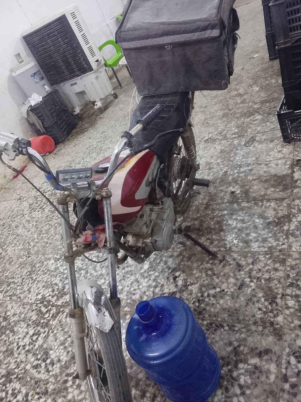 اربعه كير كلك مكفوله سعره 250وبيه مجال مجفته جديد مكينه حلوه ناعمه لا شغال مكان كربلاء الحسينيه هاذه رقمي 
***********
