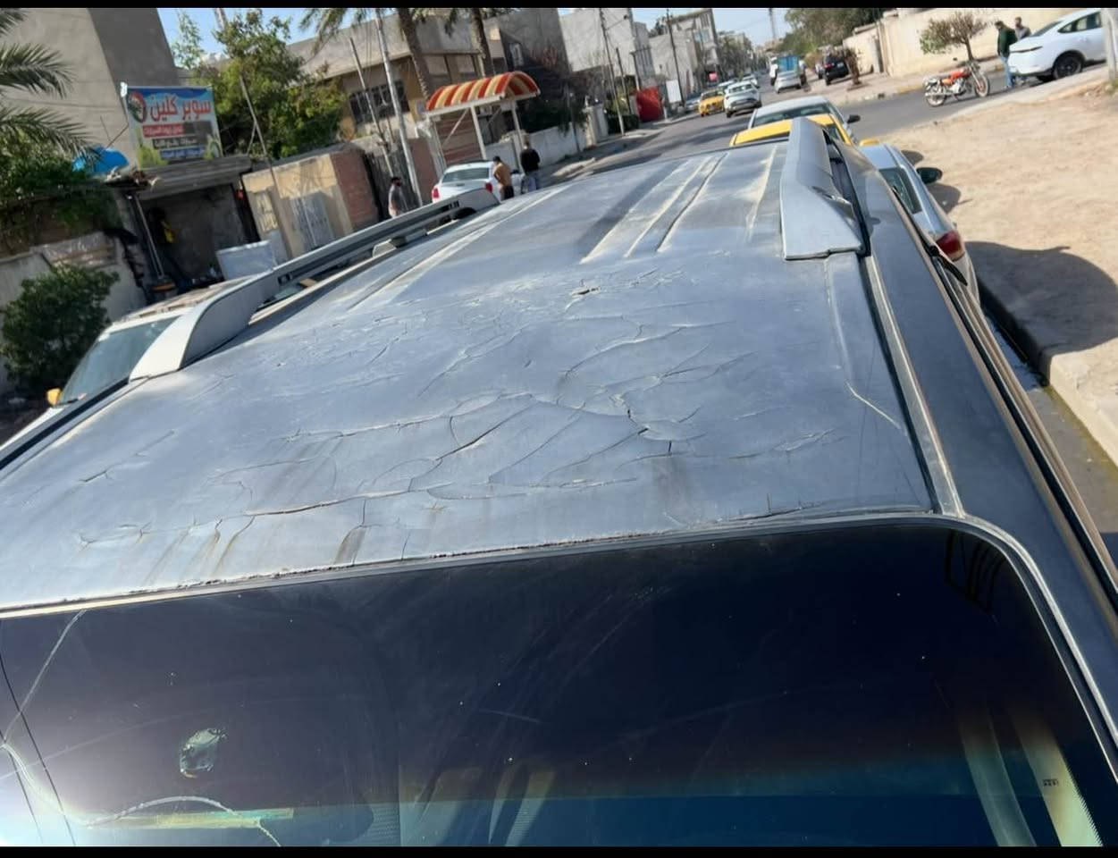 السلام عليكم 
من رخصة الادمن جميع التفاصيل مذكورة ادناه 
للبيع
نيسان ارمادا 2008 v8 5.600 بلاد 
نص فول 
1 حساسات خلفية 
2 دوسة كهرباء 
3 قطع تبريد ثلج ❄️ ❄️ وتدفئة شغالة 
 4 مكينة حساس امامي مال موديل 2013 جديدة محرك مال كصة جديد هية والتفرعات حته الضفيره مالتها جديدة المكينة 👉🏻👉🏻 + المكينة القديمة وياها 
7 رقم بغداد الماني سنوية 2026 👉🏻
8 تخم تاير جديد 👉🏻
9 باتري جديد 
10 مروحة كهرباء جديدة 
11 داخل ودشبول نظيف كلش 
12 السيارة وارد امريكي حادثها جاملغ وباب سائق فقط 
السيارة جاردة من الشمس والقمارا بيها تخسفات اثر سقوط حجر لا ضربة ولا ضرر اكرر بدون ضربة تخسفات وجاريها معجون غير هذا اكفل الكلبة والحادث والتكم 
13 🖍️صدر امامي خلفي جديد 
السيارة جاهزة وخير من الله من محرك وكير وصدر وكلشي 👉🏻
14 سنتر لوك بلاد 👉🏻
15 دوسة كهرباء 👉🏻

السعر 87 ورقة 
والمكان بغداد التواصل على الخاص 
او 
الاتصال على الرقم
 ***********👉🏻💚 بغداد, العراق
