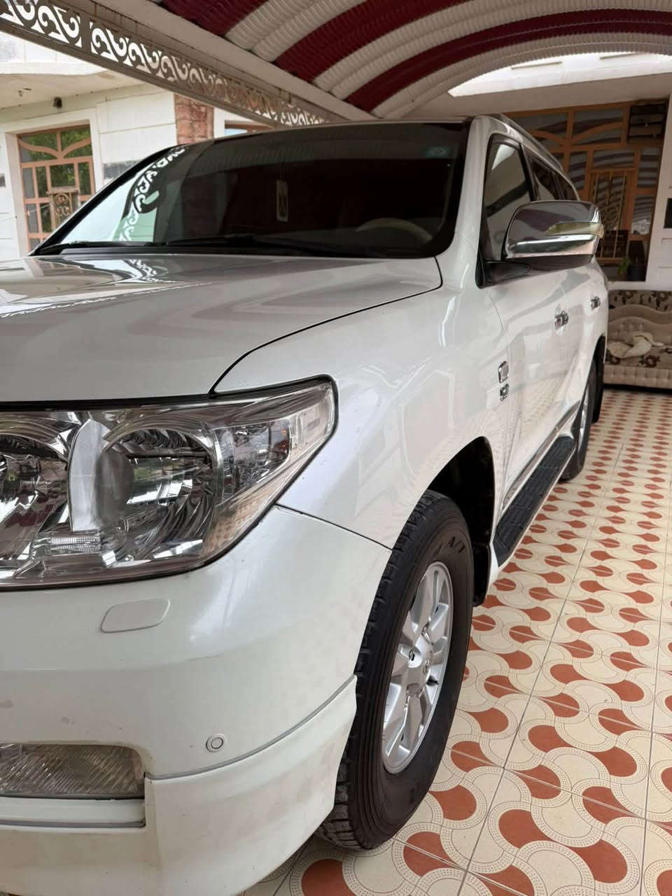 السلام عليكم للبيع لأندكروز موديل 2010
VXR
4600 حجم المحرك
  رقم بغداد الجديد دولي بسمي تحويل ثاني يوم مكفولة كفاله عامه عدا الدعاميه الاماميه وحسب السونار المرفق 

فول مواصفات 1/1

حساس امامي

حساس خلفي

بصمه تشغل

بصمه اوبواب

فتحه سلايت

كشنات جلد اصلي

كشن كهرباء اتلاث حركات

محرك V8 

تشغيل عن بعد

8 ايرباك 

زراكات لايت 

مثبت سرعه 

سبعه راكب 

ثلاث قطع تبريد 

تحكمات ستيرن كامله 
دي في دي سقف
السياره جديده تخم تاير 
صدر محرك كير مكفول

وباقي مواصفات معروفه.
السعر ٢٩٥ وبيه مجال بسيط
هاتف ***********
