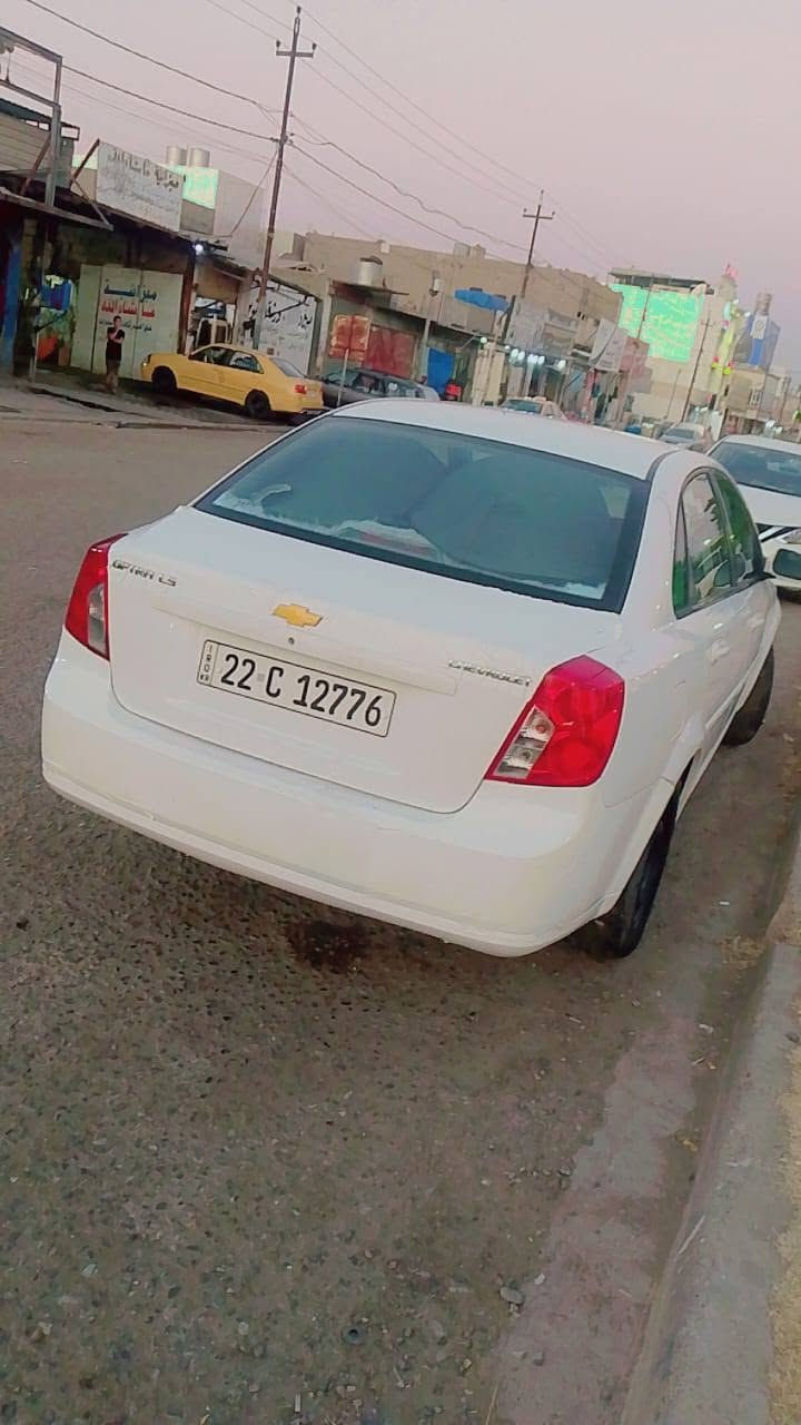 سلام عليكم سياره وبترا. 2010  لا صبغ ولا ضربه فقط  هلال واحد صبغ  تبريده كله بل شرط سنويه جديد بسمي تحويل مباشر ما بيه اي غرامات عليه عنوان كركوك رقم ***********
