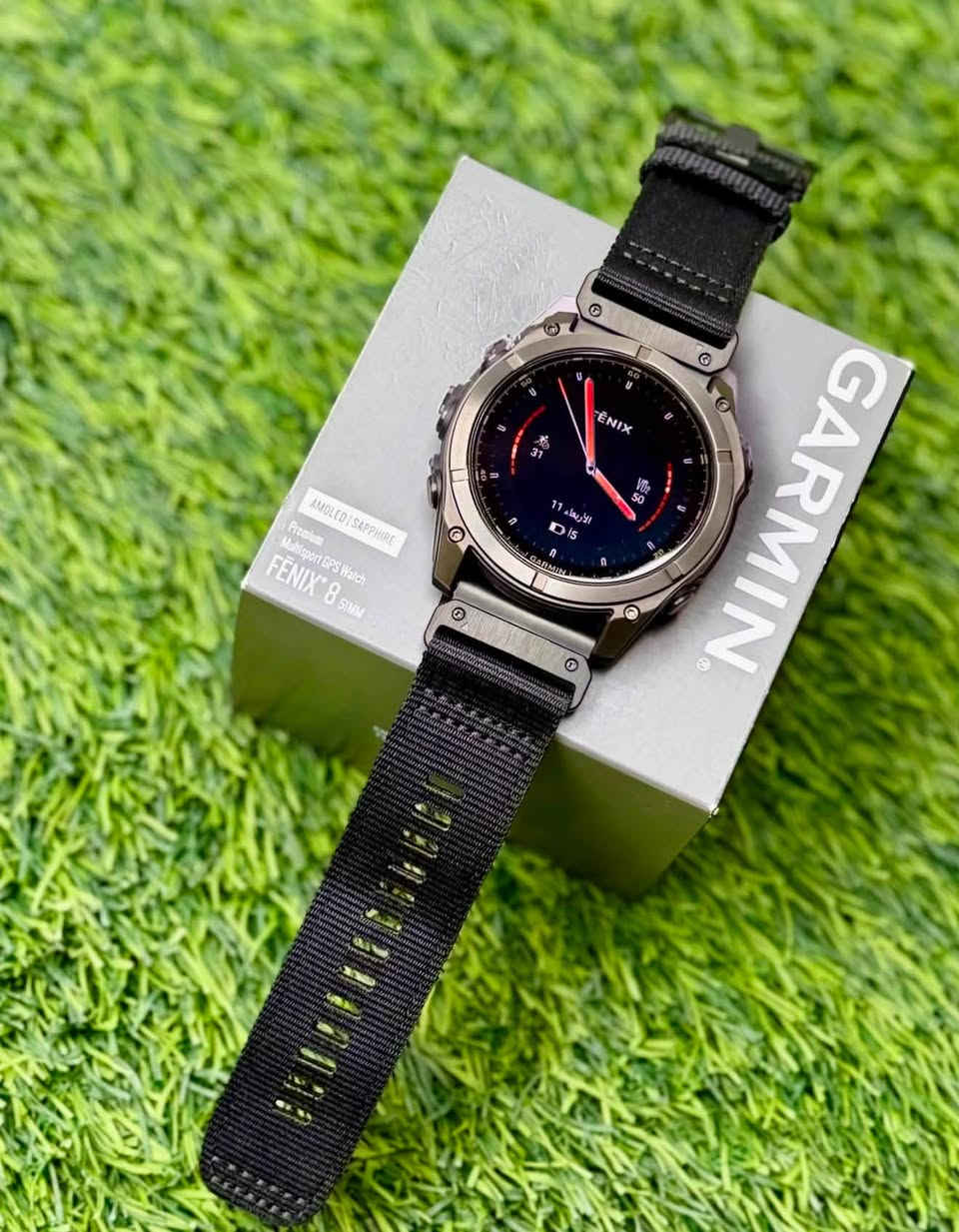 توفر الان ساعة Garmin Fenix 8 saph AMOLED Titanium 51mm  مستخدمة تقريبا 2 شهر بعدها بالضمان مع السير الي بالصوره هدية وهداية اخرى 
الساعه مثل ماتشوفون بالصور جدا جديدة ملحقاتها كاملة 
للحجز واتساب *********** 
السعر 1 مليون و250 الف دينار 
ملاحظة ⛔️ سعر الجديد 1 مليون و735 الف
