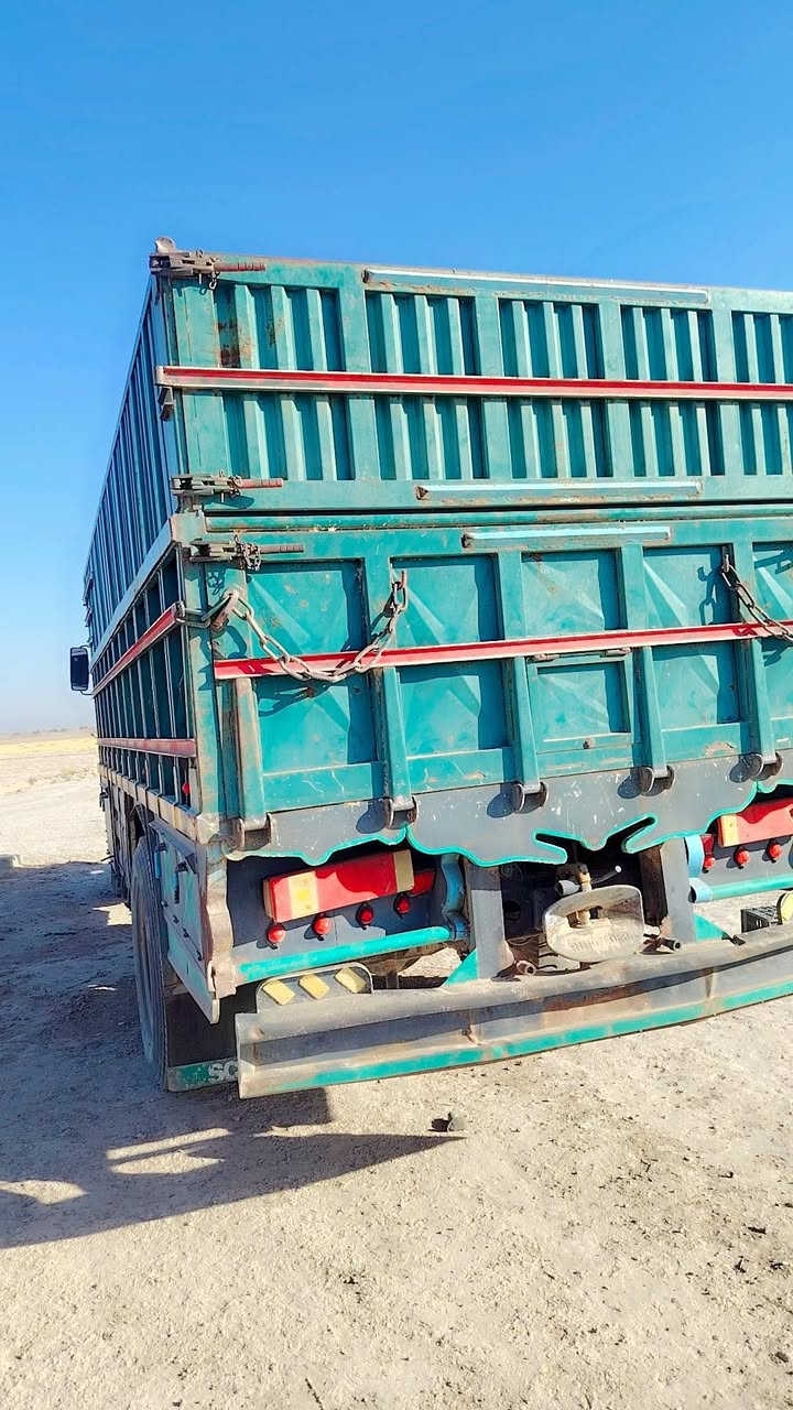 #للبيع سكانيا 111
موديل 79 شاصي بلادي
محرك سوبر شرط لاتنقيص ولاتبخير
بودي فصال جديد
ويل 24
الرقم نينوى شرط التحويل 
المكان صلاح الدين (تكريت)
السعر 27 وبيها مجال بصيط

#هاتف..زين.. ***********  آسيا. ***********
