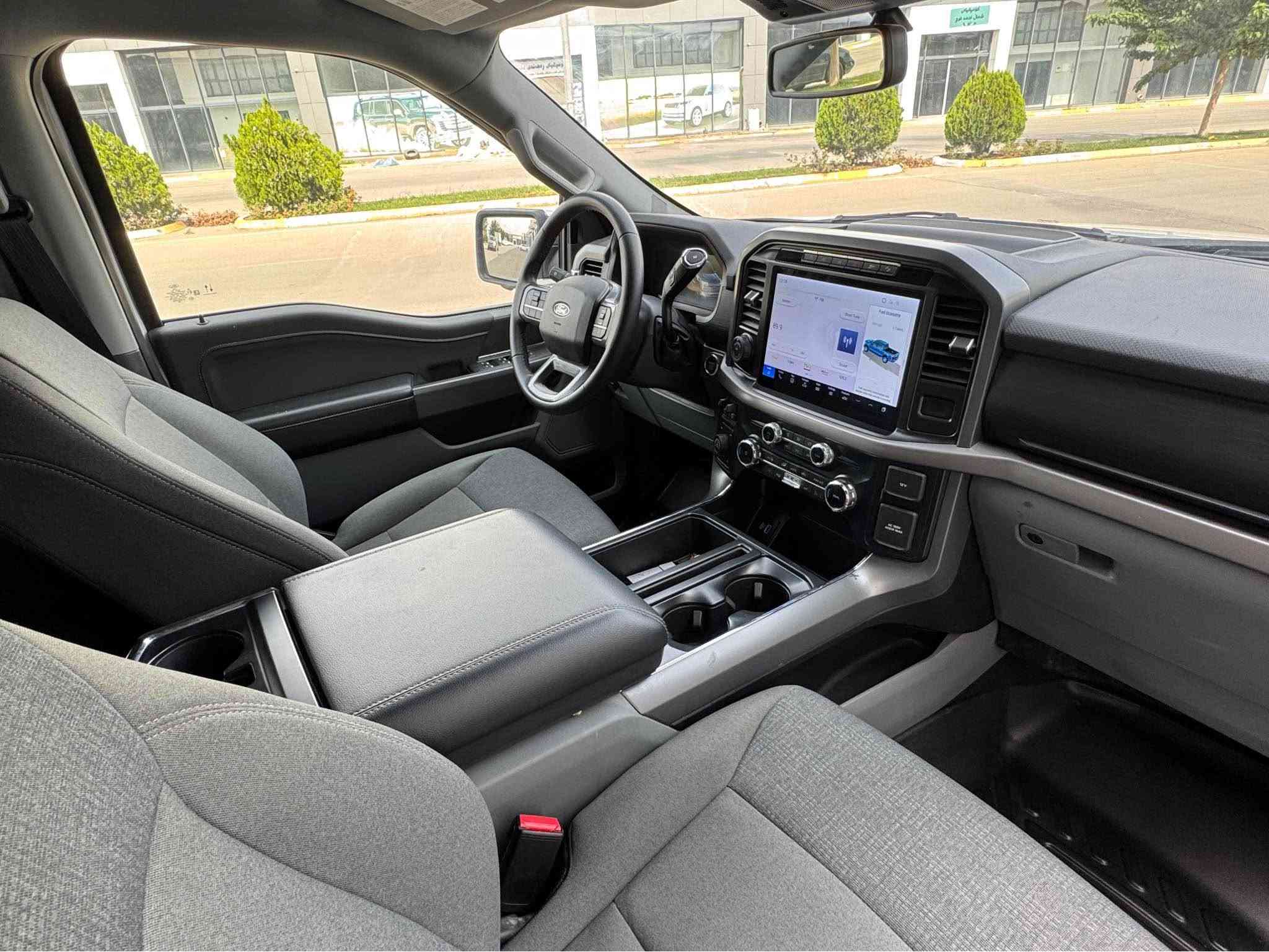 F150 XLT • محرك ٣.٥ • نظام ٤×٤