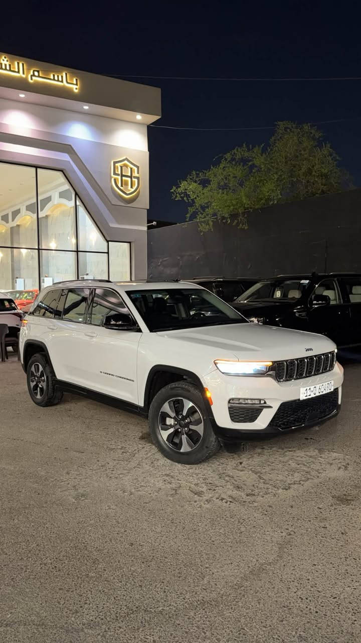 جيب جراند شيروكي هايبرد Limited 4xe | 2024
JEEP GRAND CHEROKEE LIMITED 4xe

الموديل: 2024
المحرك: 2.0L Turbo Hybrid
القوة: 375 حصان
العداد : العداد 40 الف
الدفع: 4×4

بيها جاملغ صبغ فقط وحادثها بلمنشور بدون ايرباك

المواصفات:
• فتحة بانوراما
• شاشة 10.1”
• عداد رقمي 10.25”
• جنوط 20”
• Plug-in Hybrid ⚡

سعرها 25٫200$ الف دولار وبيها مجال
الموقع: بغداد
رقم الهاتف: ***********
