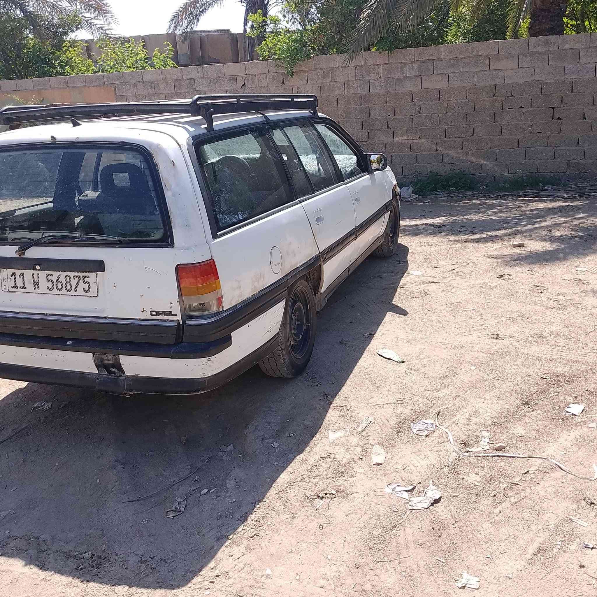 السلام عليكم من رخصت لادمن للبيع أوبل اوميكه ستيشن موديل 1993محرك كيرخيرمن الله السعر 27وبيهامجال مكان المدائن سلمان باك الاستفسار على الاتصال على الرقم التالي *********** أو مراوس ب بريجو موديل 1999
