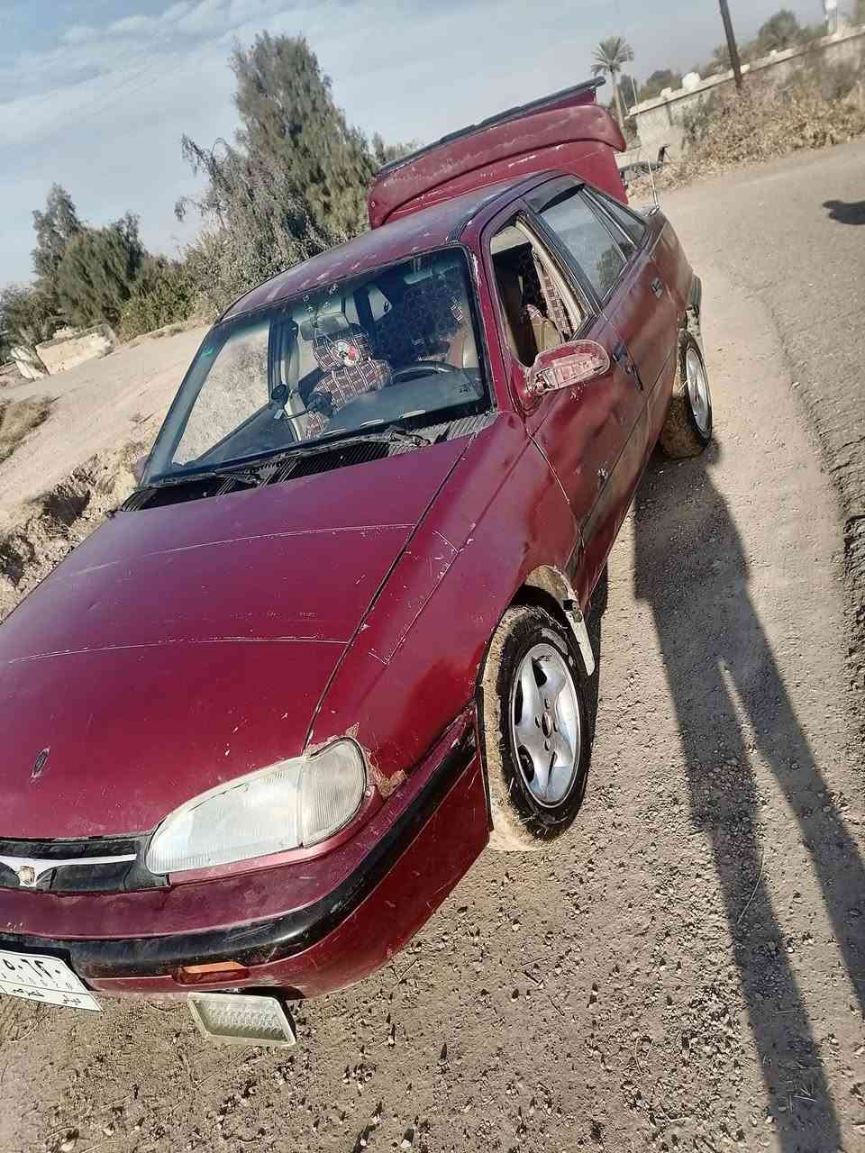 سلام عليكم سيارة البيع لمنز موديل 92 مشروع وطني رقم ديالئ  الماني 
تحويل مباشر 
 سياره جاهزه من كلشي متوازي على البيع صدر محرك خير من الله تخم تاير جديد تخم ويل كب كهربايات كلهه شغاله سياره مال جناي 
 داخله هزه قبل شهرين سياره احله من صور سعر 20 بيهه مجال مكان سياره بغداد رضوانيه  ***********
*********** شراي ينتصل بي واتساب تحياتي
