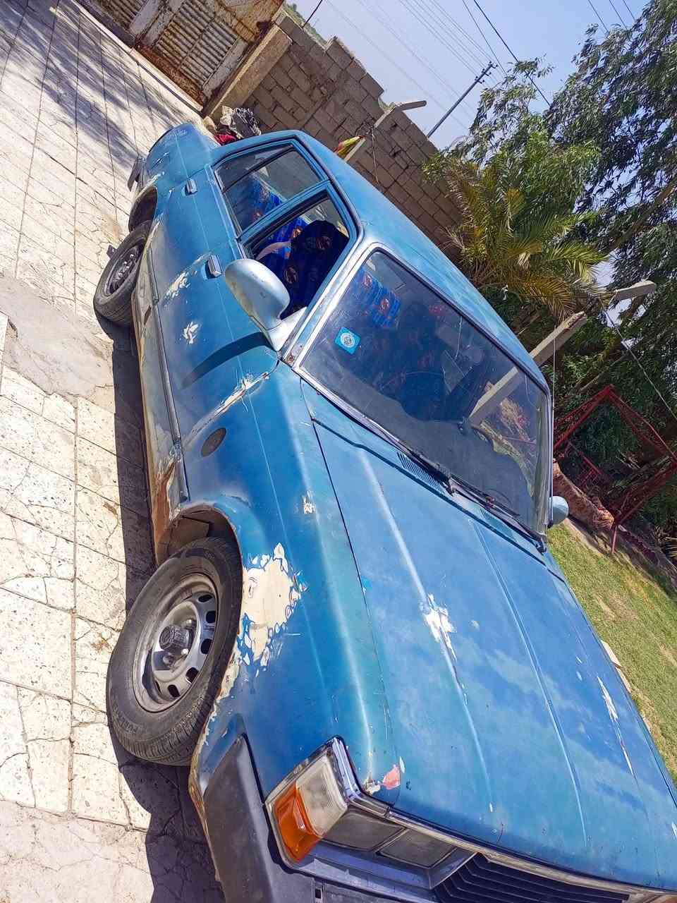 كرونه موديل 81 سياره تحويل رقم انكليزي سياره معمره يرادله صبغ مكينه كير اكسل شرط السعر 18وبيها مجال   مكاني ديالى بعقوبة ***********
