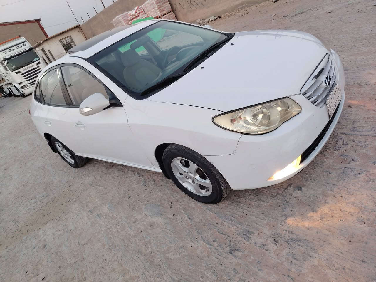 الانتره موديل 2011 خليجي رقم كربلاء سنويه مجدده لل 28 فول مواصفات فتحه تحكم استيرن جهيتين اشاير مري شاشه وكامره مكينه 1600 دكشن عالي السياره كفاله من الضربه والتبديل والفتح بيهه قطعه ونص صبغ والباقي كفاله عامه ( مكينه وكير وحداديه وتخم تاير كله جديد)تبريد ثلج 🥶
السياره جاهزه مال جناي

السعر 103 وبيهه مجال

مكاني بابل كفل

موبايل ***********
