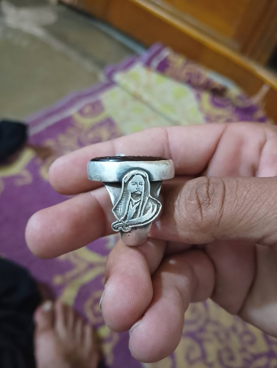 سبحة فضة • محبس • ١٦ غرام
