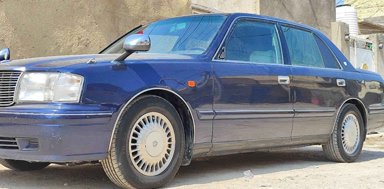 👑للبيع تويوتا كراون1999
اللون ازرك حبري

رقم بغداد 

مكفوله كفاله عامه من كص وضربه ونقل جذثه ورسميات والاصوليات 

المواصفات👇

✅مكينه 3000 

✅ شاصي155

✅كشنات كهرباء 

✅ ستيرن كهرباء

✅تخم تاير 

✅غراض جنطه كامل 

السياره ماعايزه برغي كامله عله اخر حبايه السياره بلواقع احلا من الصوره 📷

العنوان النجف مناذره 

السعر 105

للاستفسار

اتصال***********

