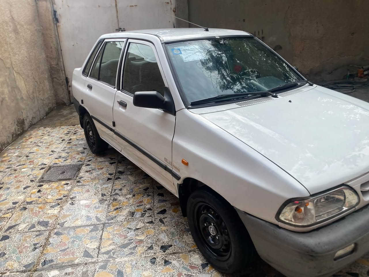 موديل ٢٠٠٩ • مكفولة مكينة • نهايت حي اور