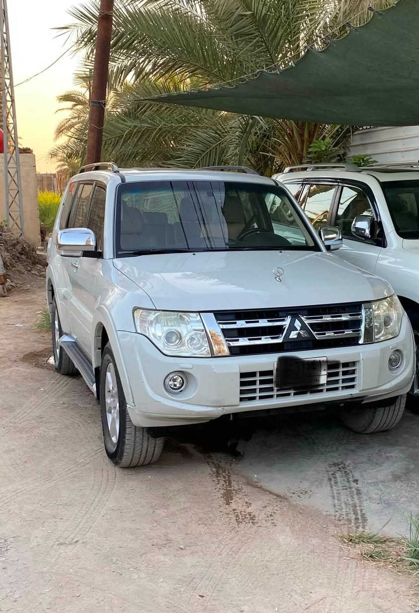 سلام عليكم باجيرو موديل ٢٠١٤ مواصفات الحبتور معرفه مواصفات الحبتور رقم بغداد باسمي مكفوله من الضربه
كير ومحرك مكفولات 
السعر ١٧٠ وبيه مجال للشراي 
العنوان الحله / ورديه خارج 
للتواصل ***********
