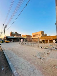 ٣٠٠م • موقع تجاري • شارع سايدين