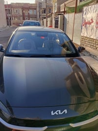 كيا سيراتو 2022 بيهة اربع قطع صبغ فقط  صفحة الايمن ضربه باب السائق رقم...