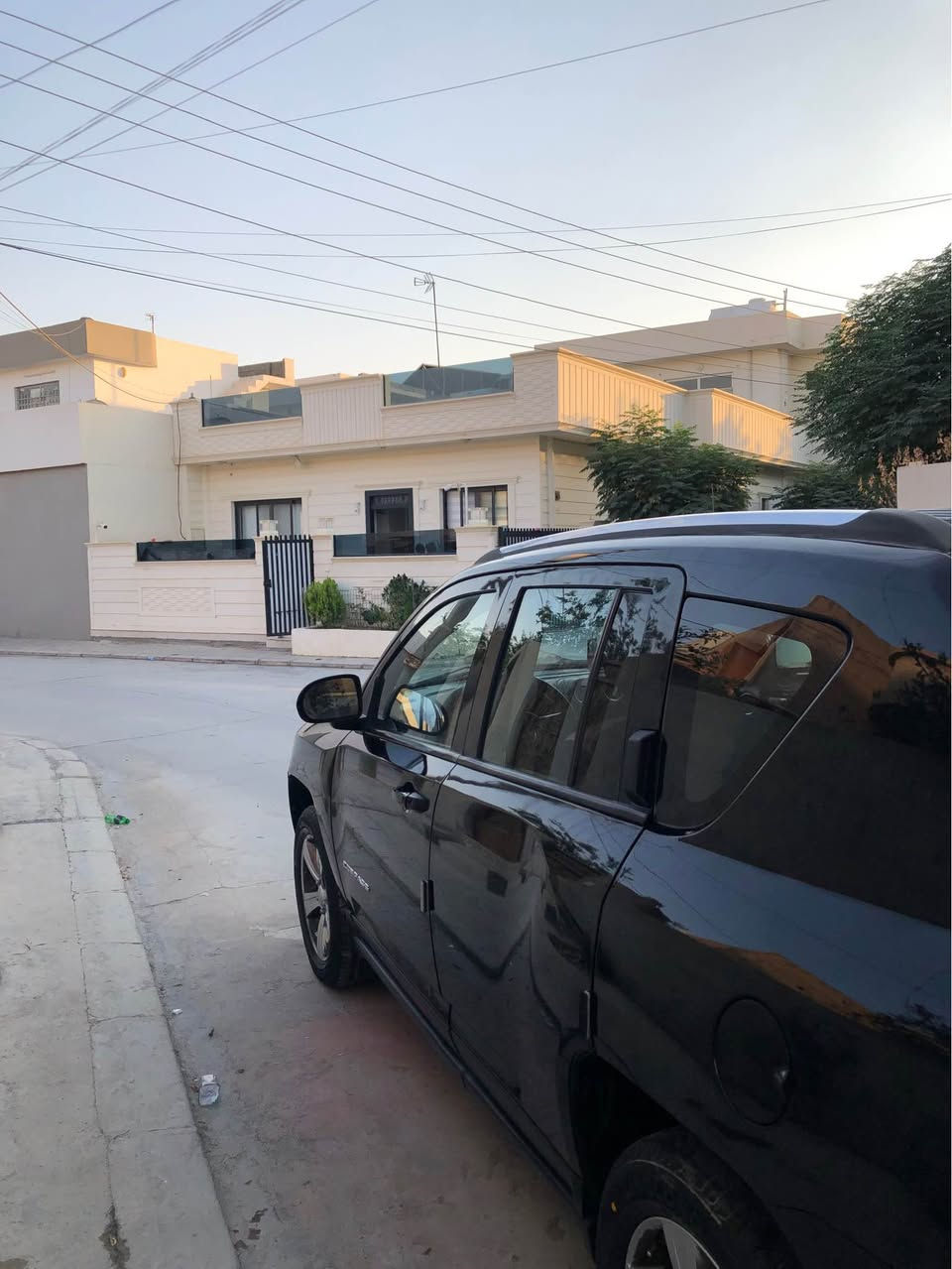 Jeep compass 2013 
جێب کۆمباس 
دەبل ئەکسل ٤x٤
مەکینە ٢.٤ مەرغوب 
گێر و مەکینە بە شەرت
گێر تۆماتیک و عادی 
١٥٠ رۆشتووە 
بێ سبوغ یەک تۆز کارتی هەیە
تراکشن & دژە خلیسک 
سويچ بەسمە
سلاید 
کوشین هیتەر 
ئاوێنە کارەبای و هیتەر 
تەحدید سورعە و تەحەکومات سەر سوکان
ئیمپی فایەر ناو سندوق بیلاد 
تەحویل و غرامە بە شەرت 
سەنەوی نوێیە تا ٢٠٣٠
100 $ مجال 

***********  ☎️

*********** / viber & whatsup كويسينجاك, أربيل
