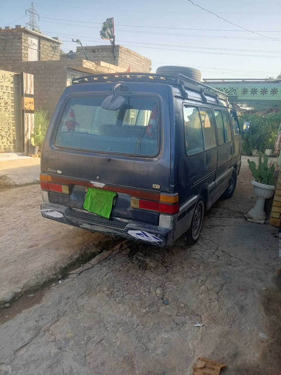 عاسلامو عليكم كيه بسته لبيع مديل 94 كير مكينه وكسن مكفولات حداديه سدر شواصي مكفوله كفالهمه  السعر 28 بيه مجال  تريد وكاله تريد تحويل مباشر الرقم صدامي احمر تصال ***********
