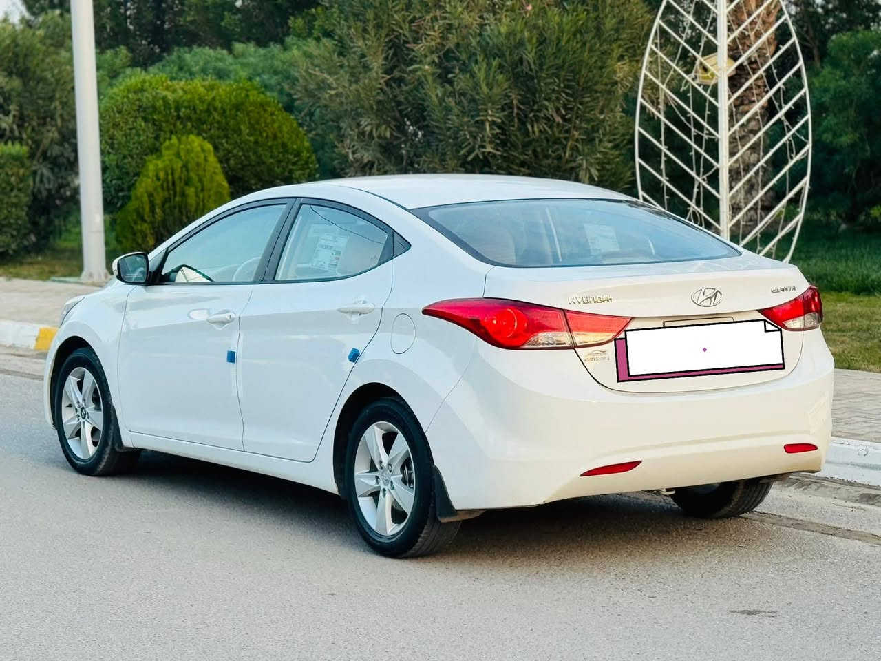 النترا ٢٠١٣ أبيض

محرك ١٨٠٠ خليجي دوش المرغوب 
رقم سليمانية جديد وهزه جديدة
تخم تاير جديد
تبريد ثلج
اشاير بالمري 
الامري شفط
خمسة ويل كب  بلادي 
 كير محرك بالشرط
سيارة كلين بوضع الشركة ما ناقصها برغي 
السعر 115
العنوان تكريت  
***********

نص مكتوب في الصور:
- إدخال النص