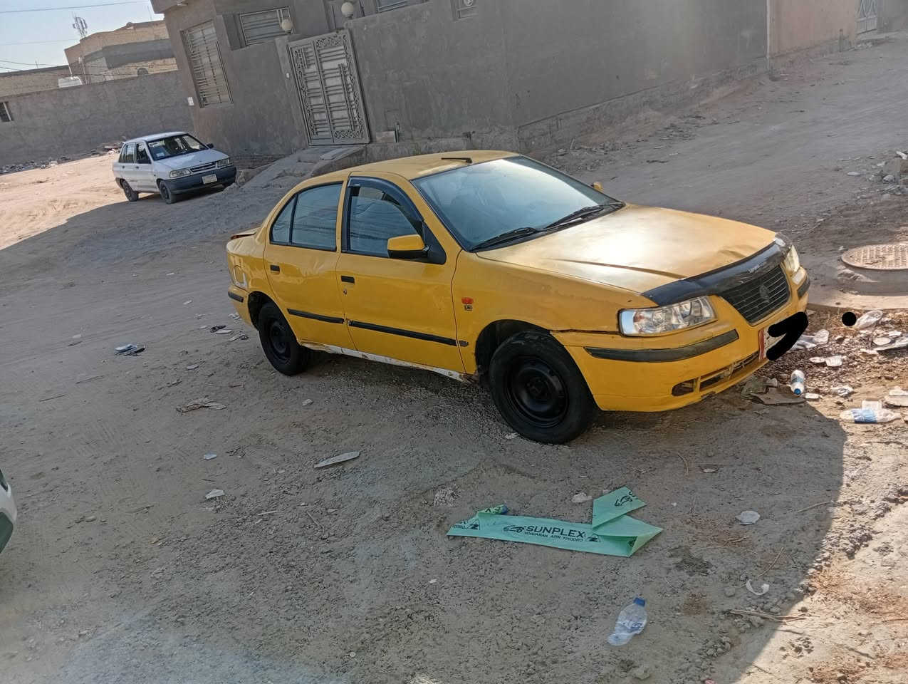 سلام عليكم للبيع سمند موديل 2009 رقم بغداد بدون تحويل رقم راعيها مغلق ومستمسكاته عندي وسنويتها ضائعه وعندي استنساخ ومسوين بيها بلاغ ابيع هل الموجود مكينه وكير وحداديه نضيفات جداً السعر 12وبيها مجال قليل للتواصل ***********
