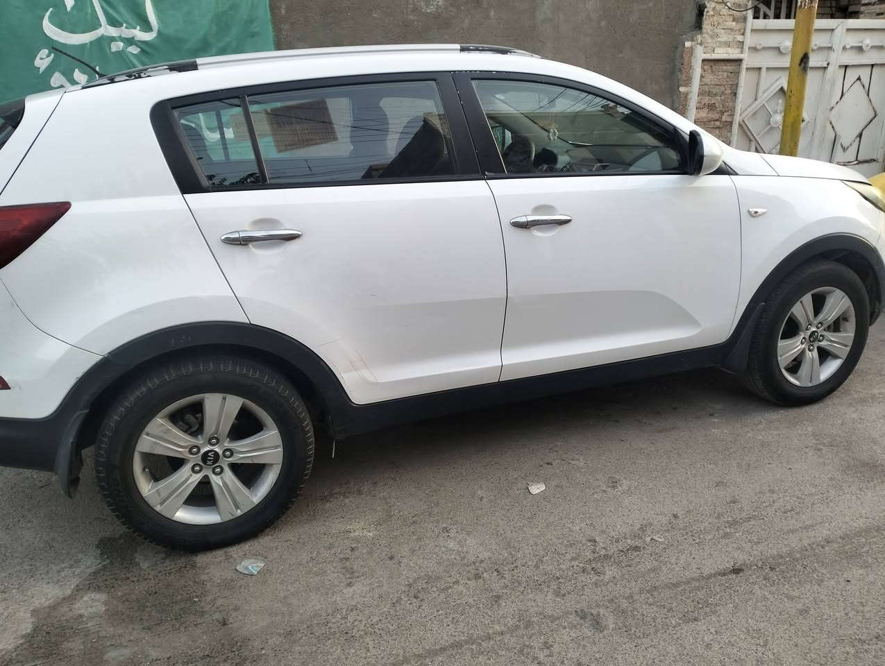 من رخصت صاحب الكروب 
سلام عليكم سبورتج 
موديل 11بسمي اربيل 
مثل ماواضحه بالسونار 
سياره حلوه وخيرمن الله كيرومحرك مكفولات 
متواجدعلى الوات ساب *********** العصر الرد على السعر
