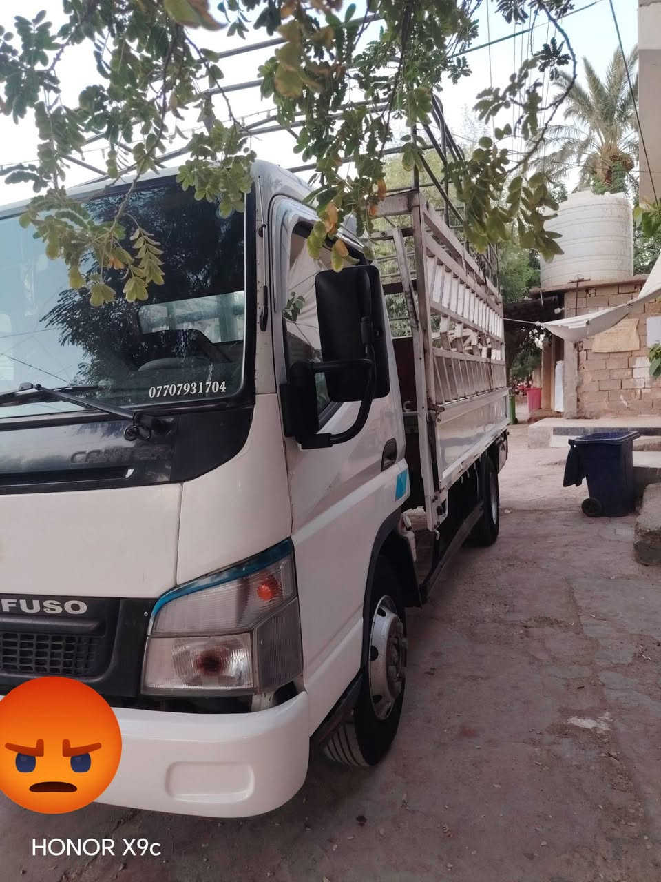 محجر كنتر  وقفص   لبيع
***********
السعر مناسب

نص مكتوب في الصور:
- HONOR X9c