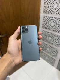 آيفون ١١ برو • ٢٥٦ • زيتوني