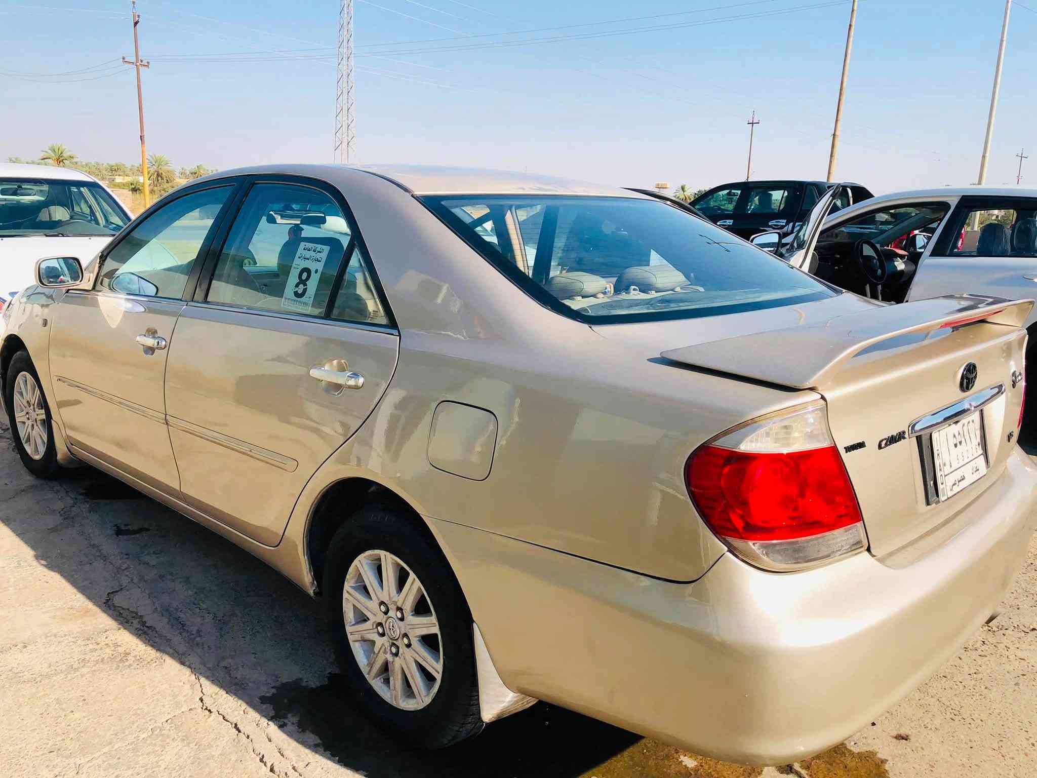 السلام عليكم للبيع كامري 2004 ستيراد خاص  رقم بغداد كراند معروفه مواصفات الكراند كشنات جلد وكهرباء سلايت داخل صاج بطتين جلد مكينه 6سلند جديده صدر امامي خلفي جديد تخم تاير جديد شاشه لمس كامره خلفيه لايت زنون عالي ناصي السياره صبغ حزام اثر جراد عندي. صور وفيديو قبل الصبغ بعدها ممبولشه مكان السياره صلاح الدين بلد السعر 88وبيها مجال ***********
