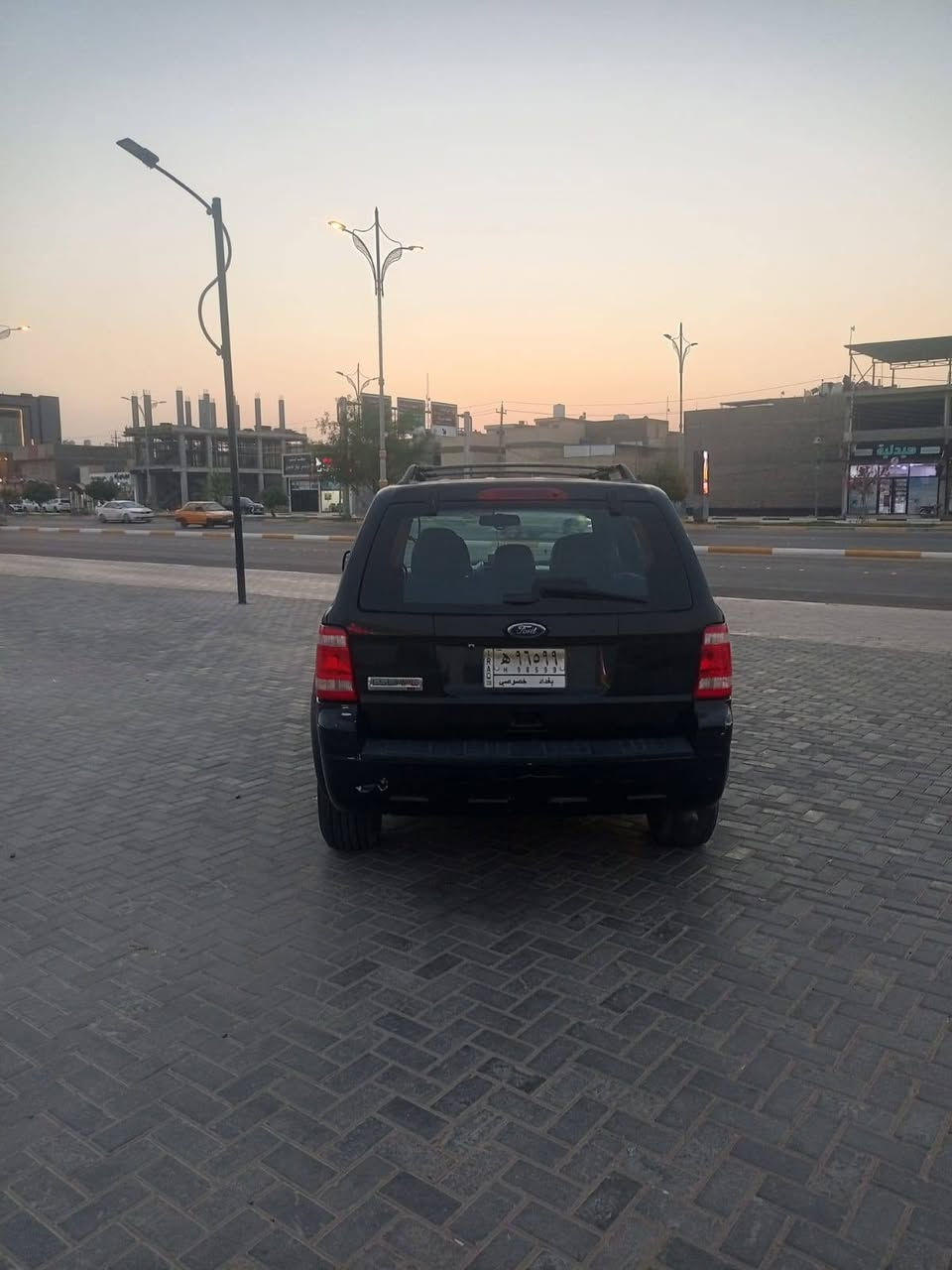 فورت سكيب ٢٠١٢ / رقم بغداد  
حداديه حلوه  كير أوتو  مكينه ٤ سلندر  
السعر  ٦٥   بيه مجال حك جيه  
مكانه كربلاء / ***********
