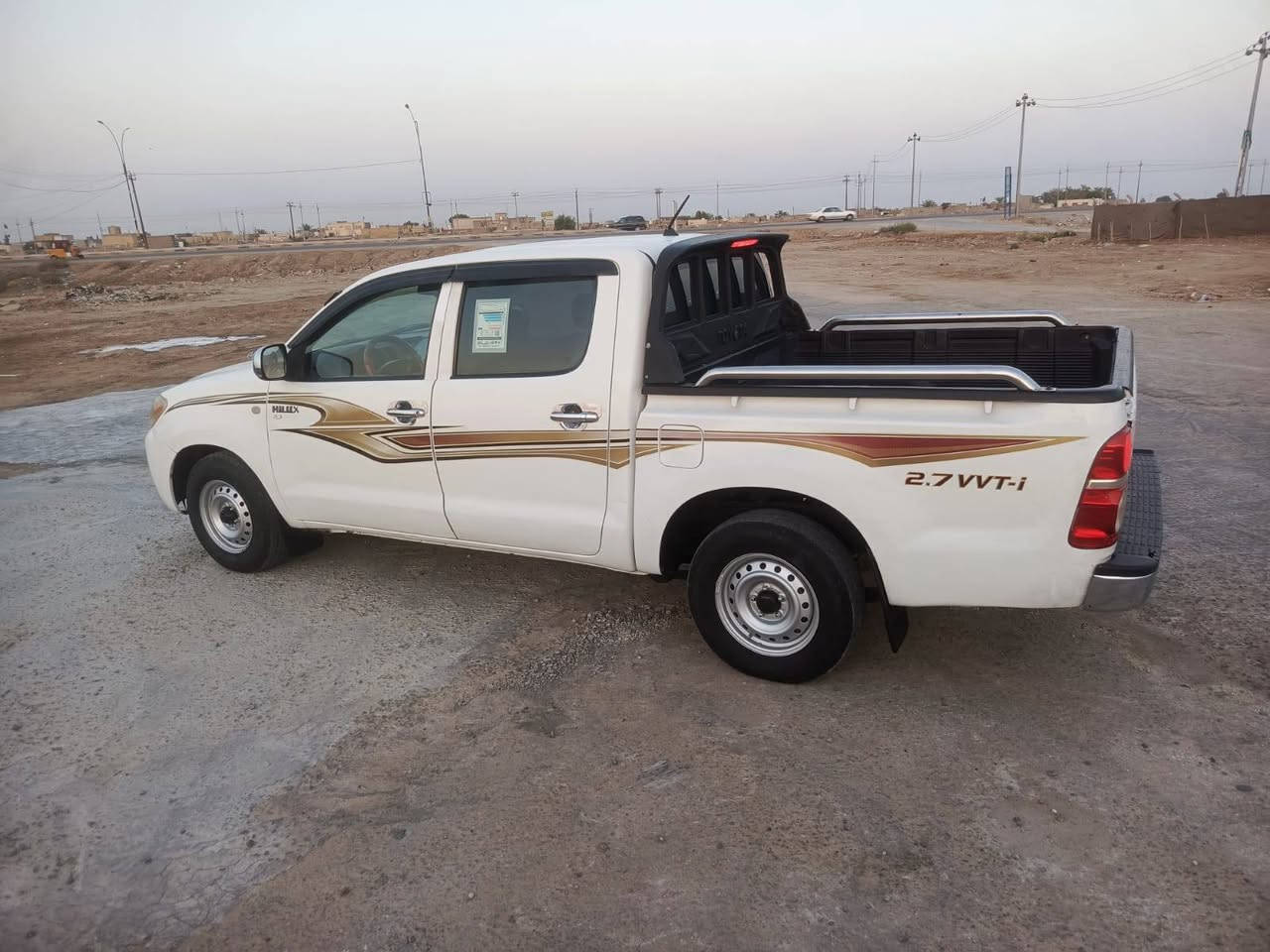 للبيع فلاونزه 2006 كويتي شاصي 19 سيارة مكفوله رقم نجف مشروع وطني محرك وكير حداد تخم تاير جدد شرط تبريد ثلج شاشه لمس سيارة جديده مال جناي الشراي يتصل ***********
