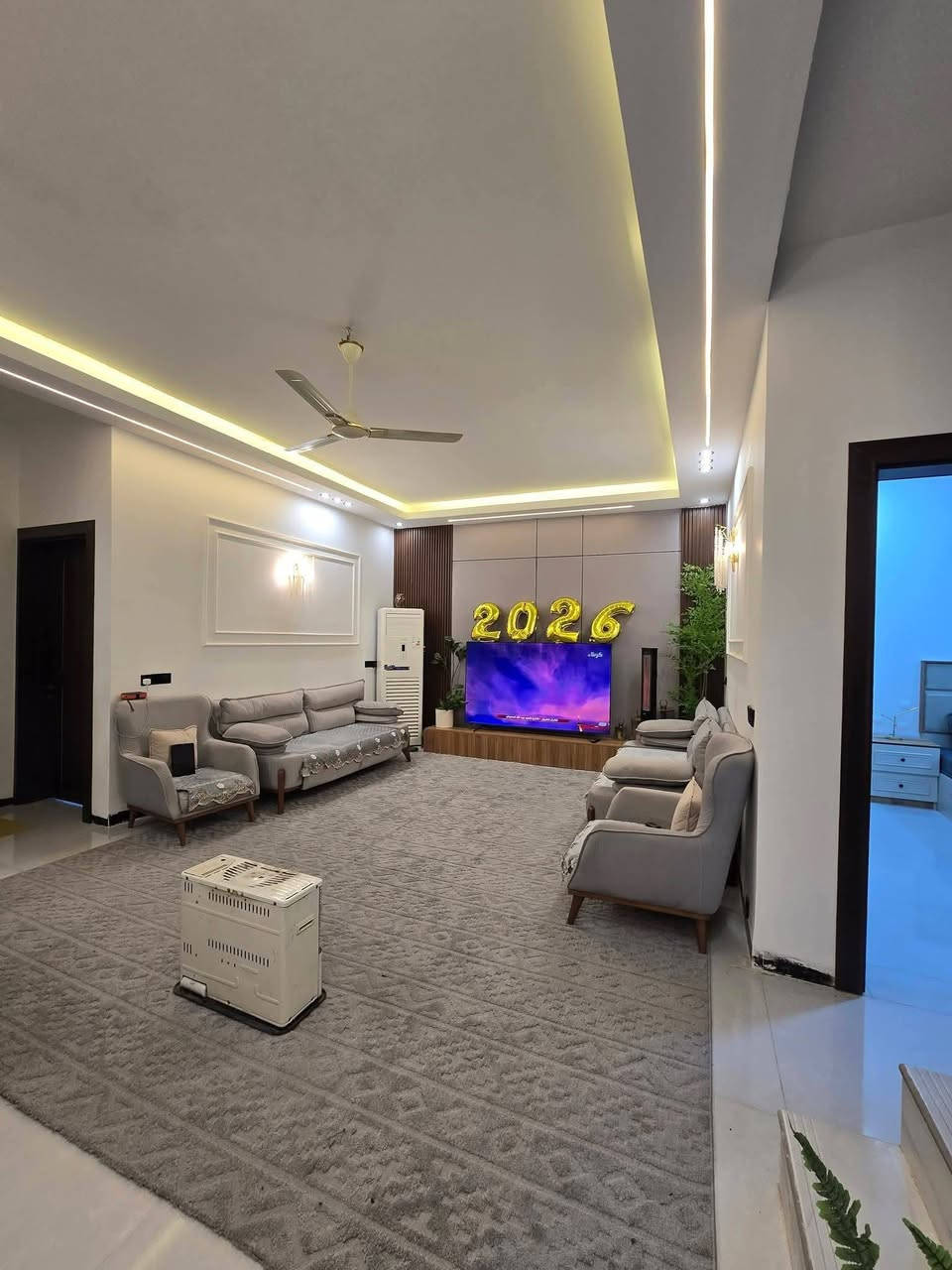 بيت  البيع زراعي سند 25
العنوان التقيه الثالثه داخل مجمع الروان النموذجي شارع 15
المساحه 150 السعر 120 بي مجال بيع مستعجل
الواجهه 15
النزال 10
البيت طابقين 
عدد الغرف 4
استقبال
صاله عدد 2
مطبخ 
مجمعات صحيه طابقين***********
واتساب ***********  مراجعه مكتب 🏢 العاصمة للعقارات والمقاولات العامه العنوان الديوانية ام الخيل ساحه الاحتفالات قرب البلديه الجديده*********** واتساب
