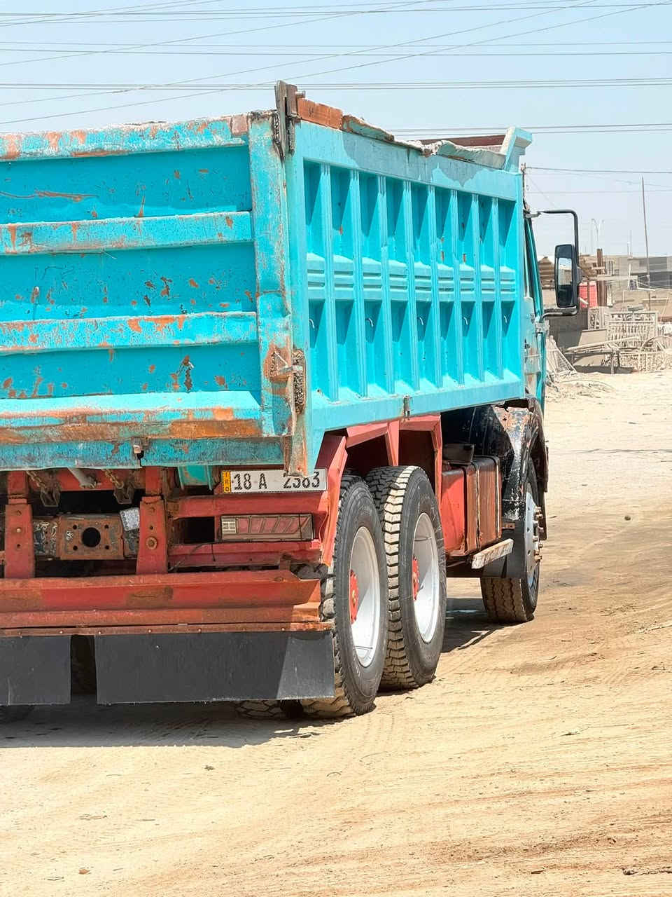 سلام عليكم سياره لبيع موديل 75 ممكينه 28 لاتبخير ولا تنقيص كير160 ربط عدل مكان سماوه رقم ***********
