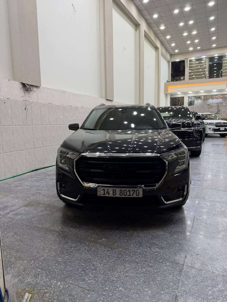 GMC تيران جمسي 2023 وارد امريكي فول موصفات جاهزه للاخير رقم بصره بسمي  تحويل وكاله جاهز  حادثها جاملغ وبنيد  باقي كفاله عامه لا شاصي ولا لغد  كله كفاله   مكانها البصره  عليها ضلال  ماشيه70 الف كيلو  محرك  كير تبريد كفاله  محرك تيربو  تخم تاير كله جديد سعرها 166$   وبيها  مجال  للشراي مراوس عادي  *********** /***********
