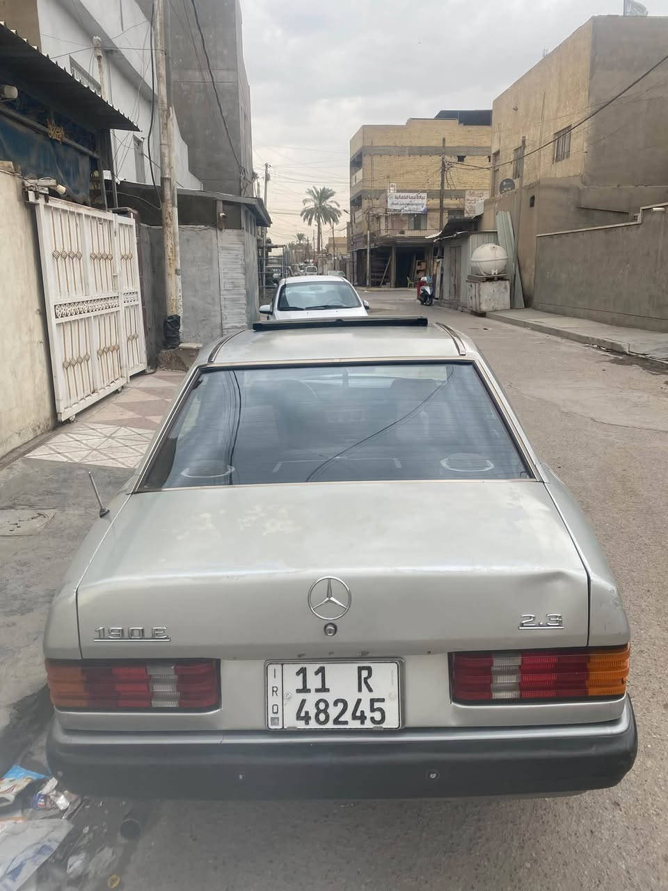 مرسيدس 190 • ١٩٩٢ • وارد ياباني