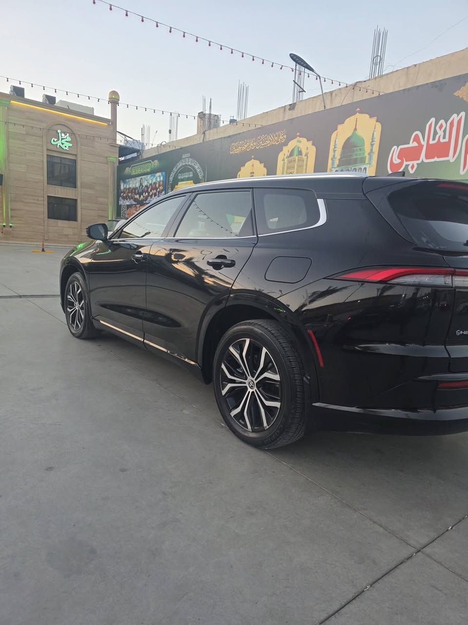كراون سكنا ٢٠٢٥ هايبرد 
وارد امريكي 
حادثها موضح بالصور قطعتين صبغ خشم الجاملغ الخلفي ونصف قبق جنطة بدون دواخل بدون ايرباك 
فووول مواصفات مري شفط حساسات خلفي امامي كشنات جلد حار بارد شفتات بالستيرن خزن ميموري كشنات كهربائي 
ماشية ١٠ الف كيلو 
السيارة بسمي تحويل ثاني يوم 
السعر ٢٧٥ ورقة 
رقم الشاصي JTDACAAJ7S3004279
العنوان بغداد الرصافة 
للاستفسار ***********
